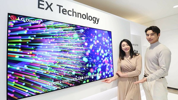 חברת LG חושפת את OLED EX – הדור הבא של טכנולוגיית OLED